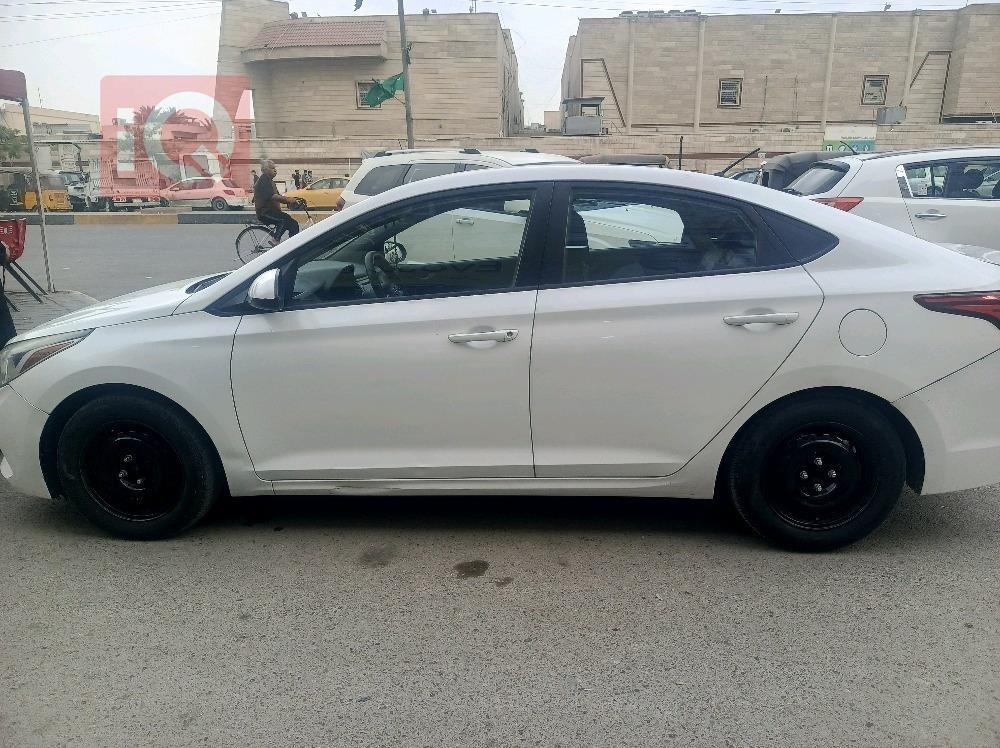 هیۆندای ئەکسنت